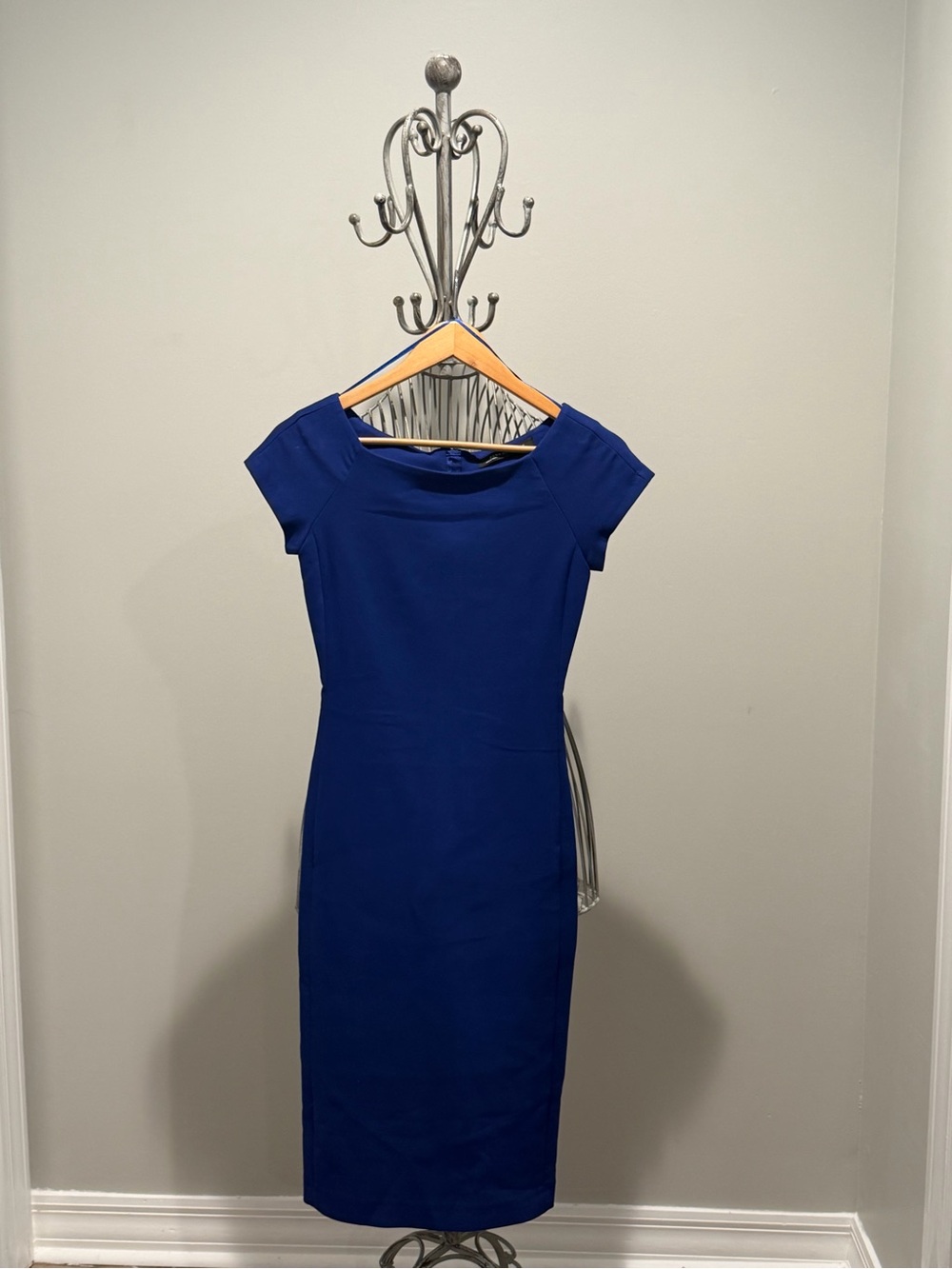 Zara Royal Blue Cap-Sleeve Sheath Dress